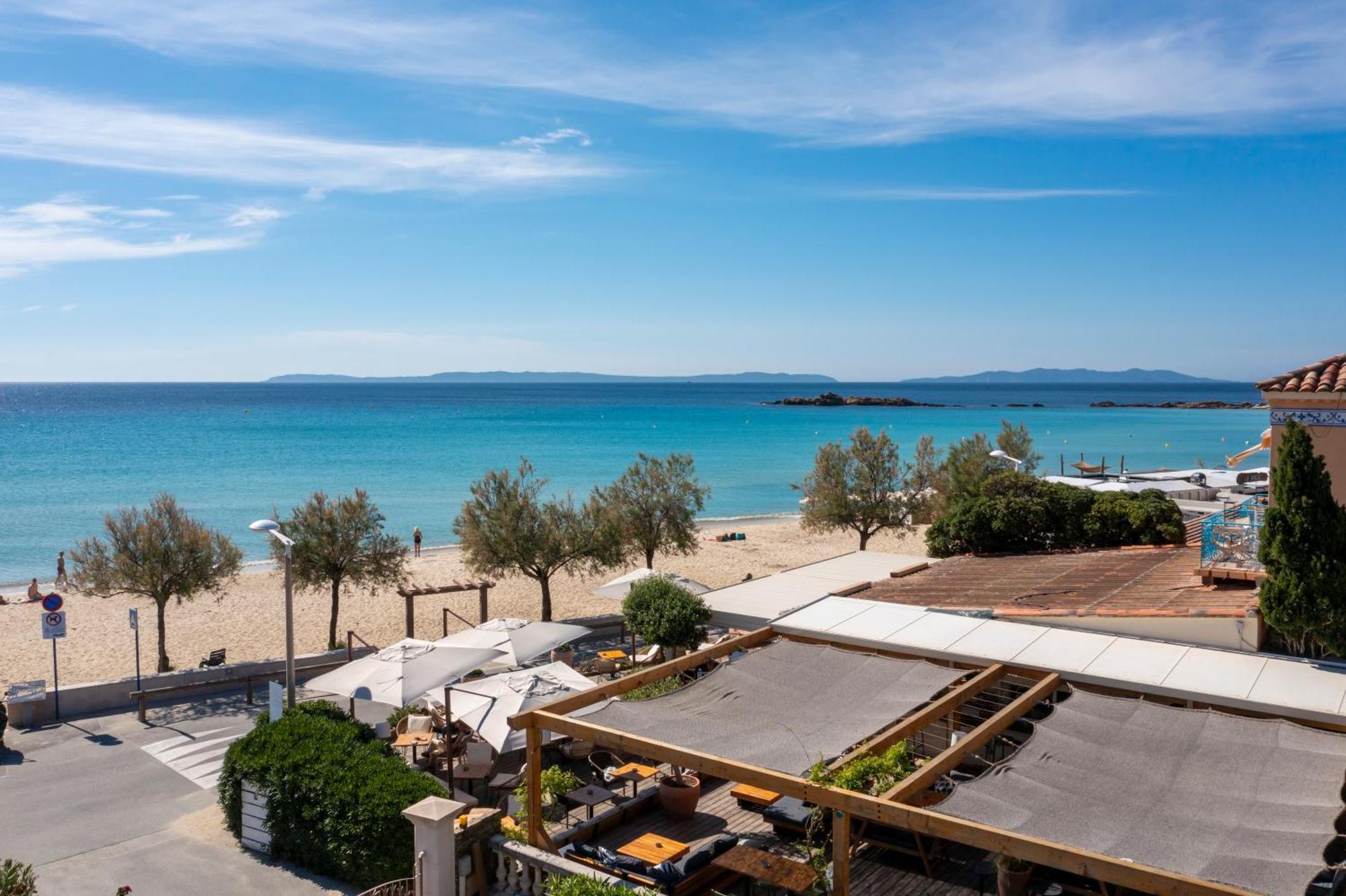 Hotel Les Flots Bleus Le Lavandou Esterno foto